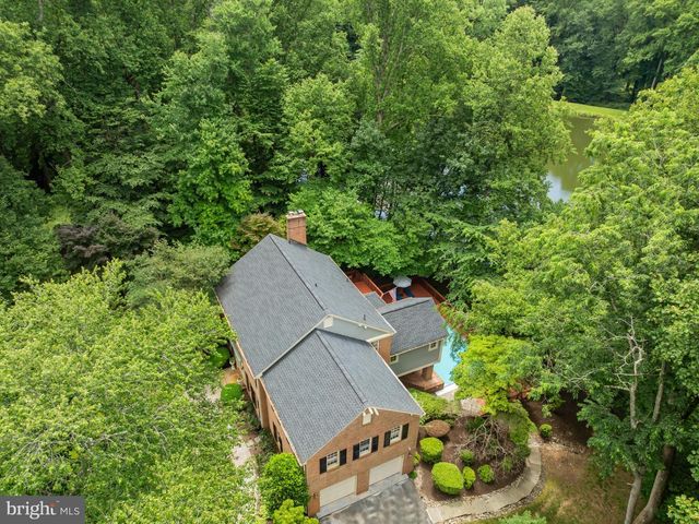 9405 LAGOVISTA CT, Great Falls, VA 22066