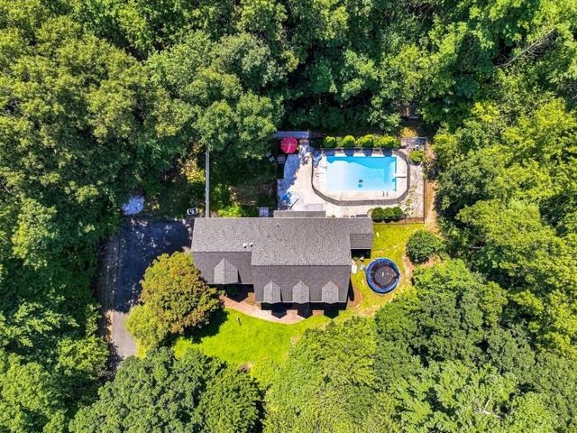 14 Cedar Ridge Ln, Mansfield, MA 02048