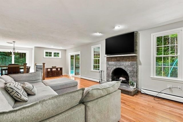14 Cedar Ridge Ln, Mansfield, MA 02048