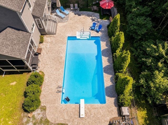 14 Cedar Ridge Ln, Mansfield, MA 02048