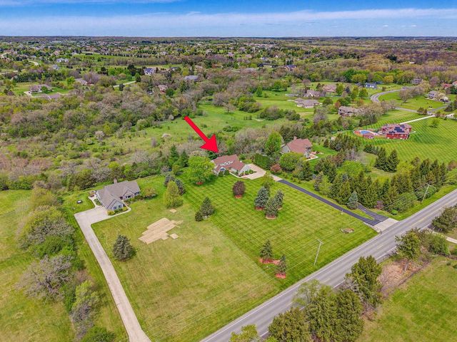 W341S9391 County Road E, Eagle, WI 53119