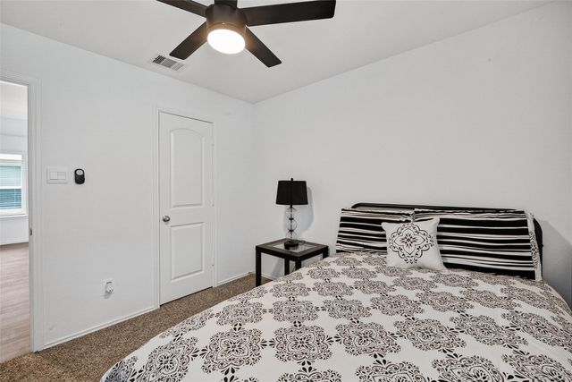 24318 Pebble Crescent Lane, Spring, TX 77373