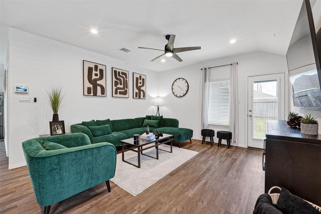 24318 Pebble Crescent Lane, Spring, TX 77373