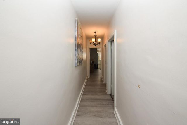 86 N YORK RD, Willow Grove, PA 19090
