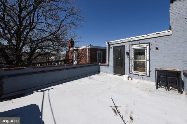 86 N YORK RD, Willow Grove, PA 19090