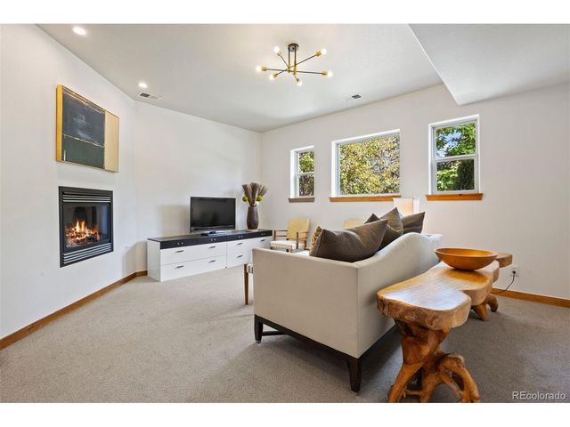 469 Elati St, Denver, CO 80204