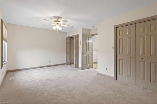 59 Sandie Point LN, Portsmouth, VA 23701