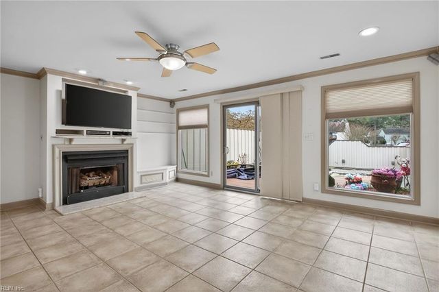 59 Sandie Point LN, Portsmouth, VA 23701