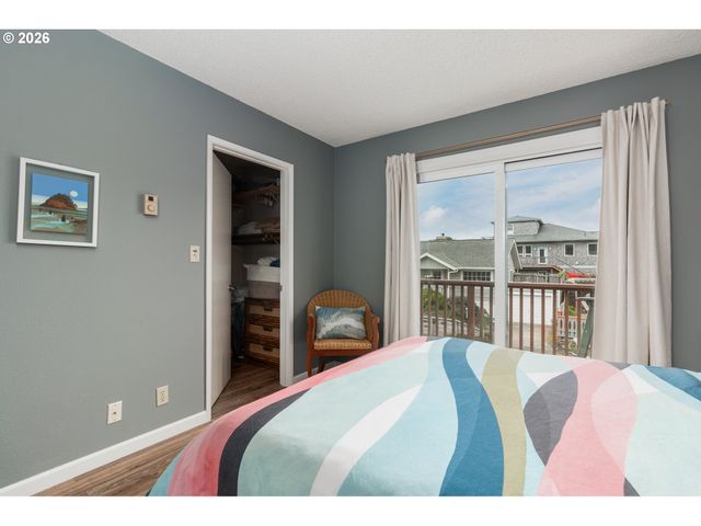 48250 BREAKERS Blvd 7, Neskowin, OR 97149