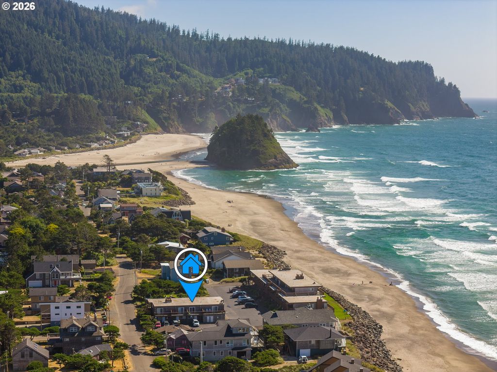 48250 BREAKERS Blvd 7, Neskowin, OR 97149