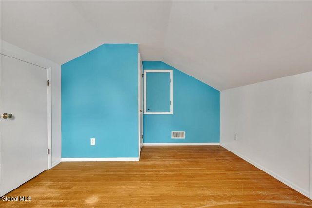 1057 Timothy Lane, Niskayuna, NY 12309