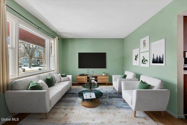 1057 Timothy Lane, Niskayuna, NY 12309