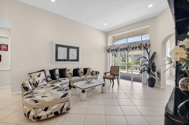 7713 Rinehart Drive, Boynton Beach, FL 33437