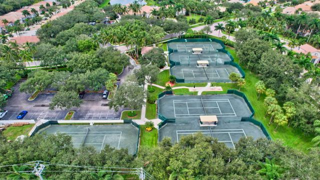 7713 Rinehart Drive, Boynton Beach, FL 33437
