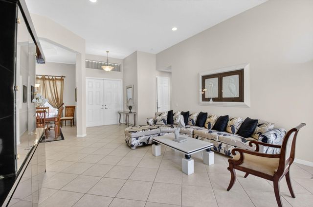 7713 Rinehart Drive, Boynton Beach, FL 33437