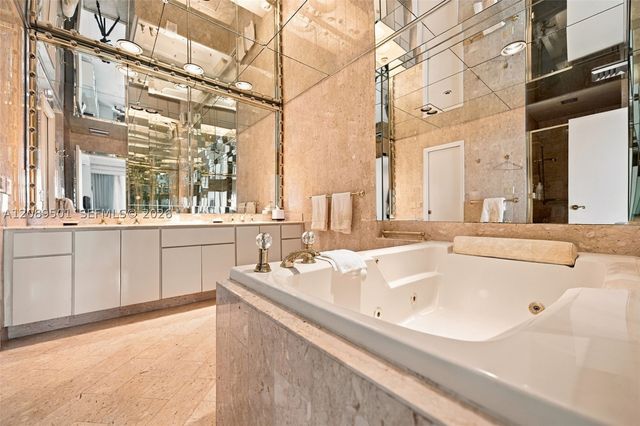 10205 Collins Ave 1704, Bal Harbour, FL 33154