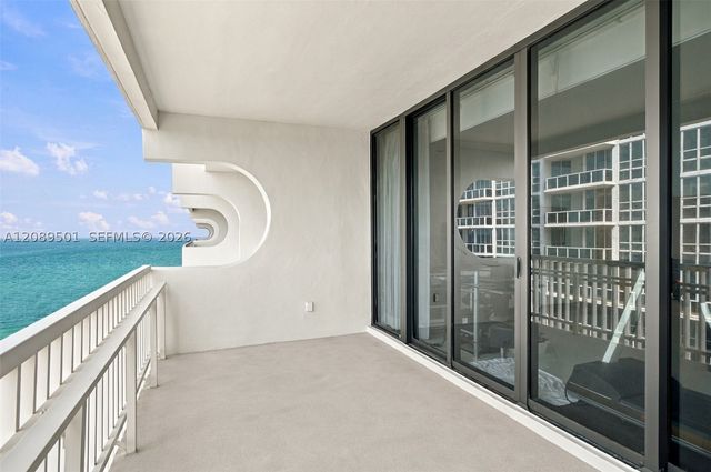 10205 Collins Ave 1704, Bal Harbour, FL 33154
