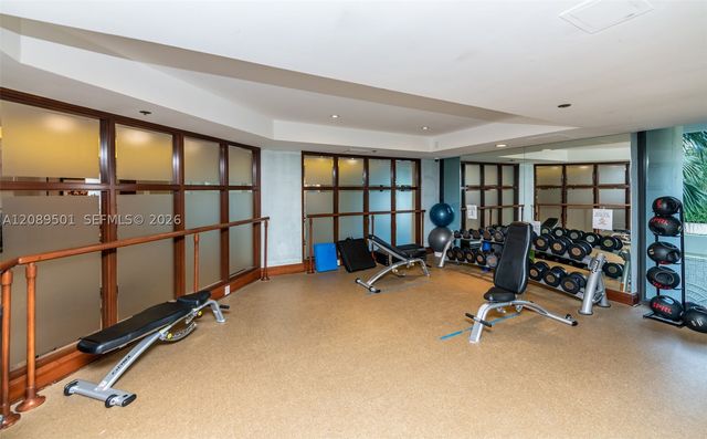 10205 Collins Ave 1704, Bal Harbour, FL 33154