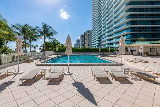 10205 Collins Ave 1704, Bal Harbour, FL 33154
