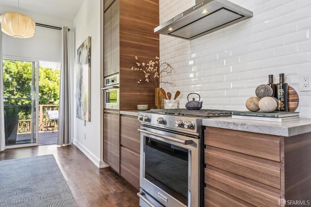 215 Arkansas Street, San Francisco, CA 94107