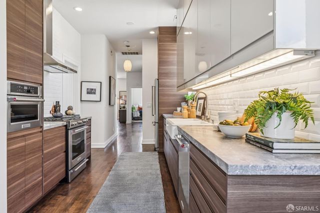 215 Arkansas Street, San Francisco, CA 94107