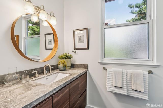 215 Arkansas Street, San Francisco, CA 94107