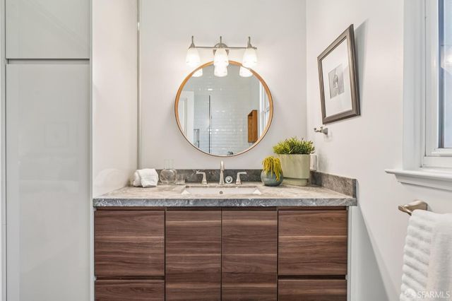 215 Arkansas Street, San Francisco, CA 94107