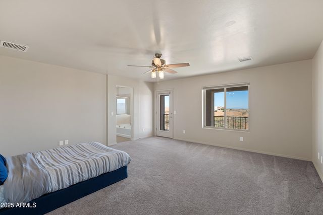 6758 E BIG SPUR CIRCLE --, Hereford, AZ 85615