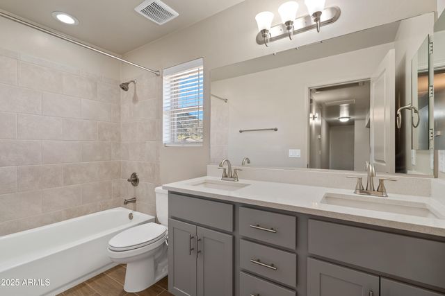 6758 E BIG SPUR CIRCLE --, Hereford, AZ 85615