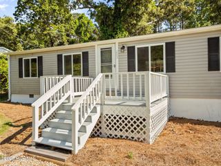 203 Hidden Bay Drive, Cedar Point, NC 28584