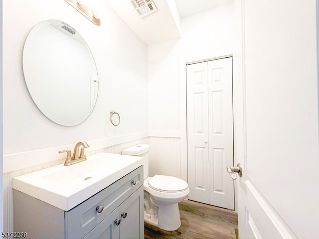 93 Prospect St 6, Garfield City, NJ 07026