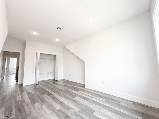 93 Prospect St 6, Garfield City, NJ 07026