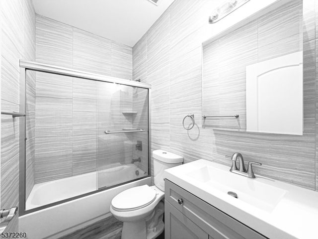 93 Prospect St 6, Garfield City, NJ 07026