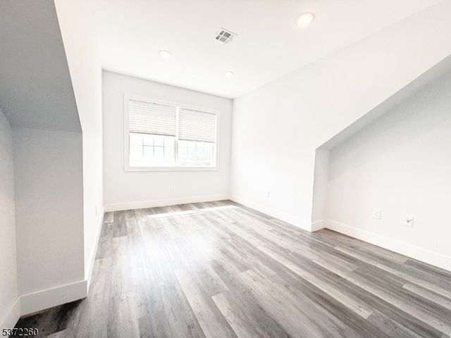 93 Prospect St 6, Garfield City, NJ 07026