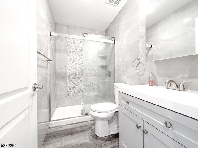 93 Prospect St 6, Garfield City, NJ 07026