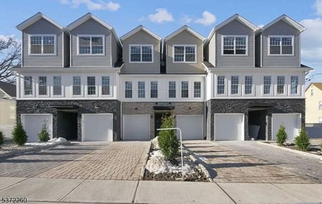 93 Prospect St 6, Garfield City, NJ 07026