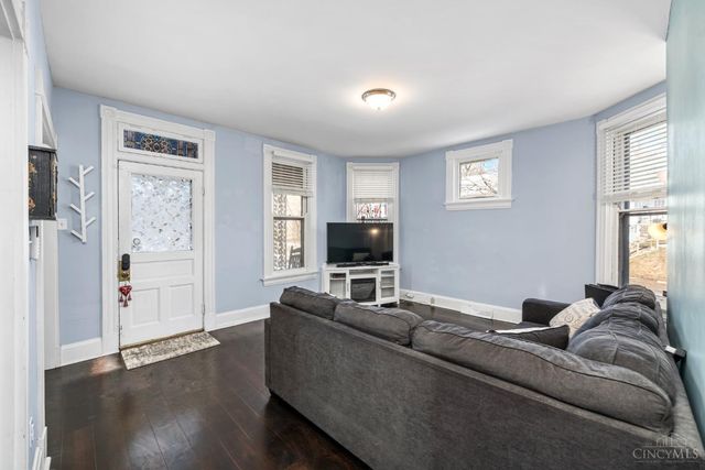 4726 Castle Place, Cincinnati, OH 45227