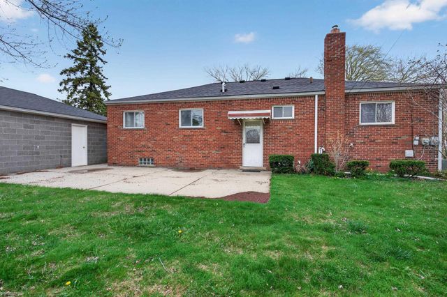 20170 Nicke Street, Clinton Twp, MI 48035