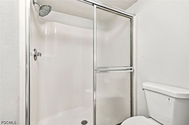 4186 27th CT SW 105, Naples, FL 34116