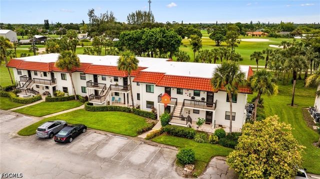 4186 27th CT SW 105, Naples, FL 34116