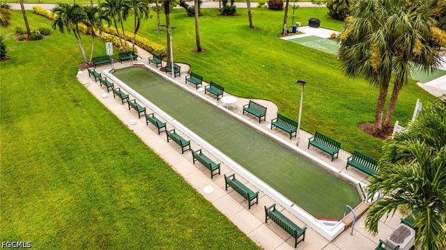 4186 27th CT SW 105, Naples, FL 34116
