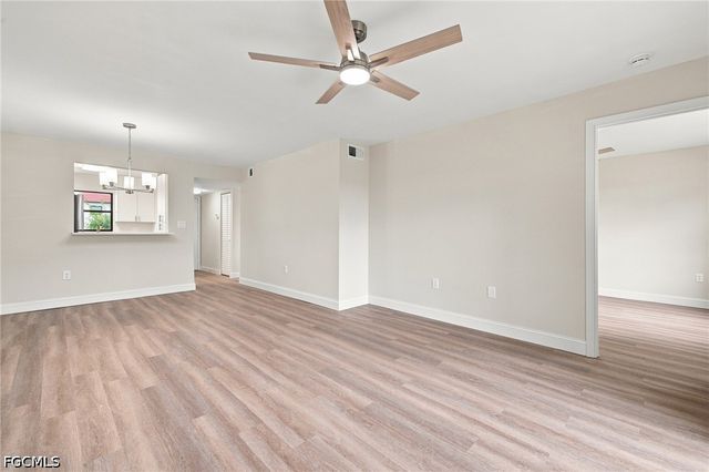 4186 27th CT SW 105, Naples, FL 34116