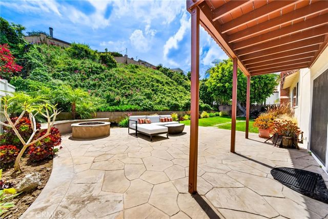 2010 Van Karajan, Rancho Palos Verdes, CA 90275