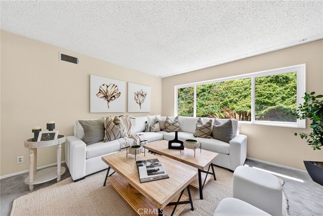 2010 Van Karajan, Rancho Palos Verdes, CA 90275