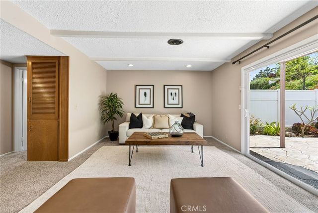 2010 Van Karajan, Rancho Palos Verdes, CA 90275