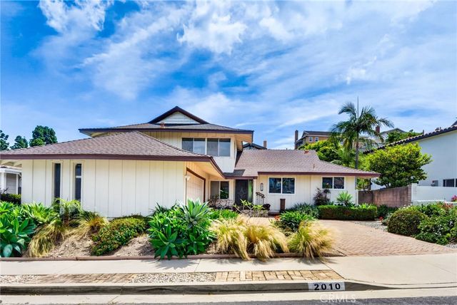 2010 Van Karajan, Rancho Palos Verdes, CA 90275