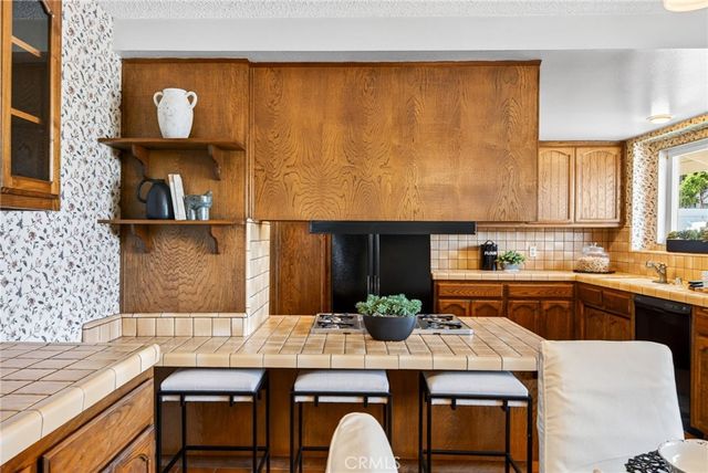 2010 Van Karajan, Rancho Palos Verdes, CA 90275