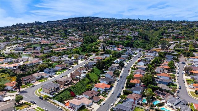 2010 Van Karajan, Rancho Palos Verdes, CA 90275