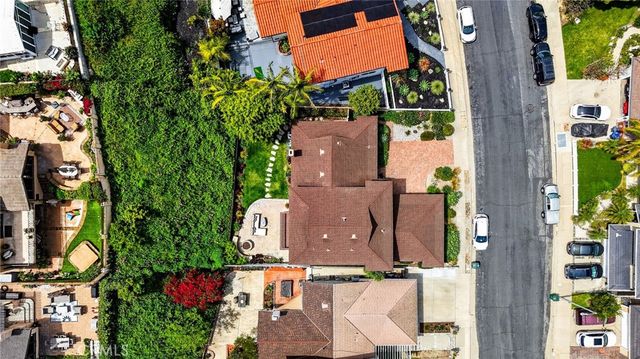 2010 Van Karajan, Rancho Palos Verdes, CA 90275