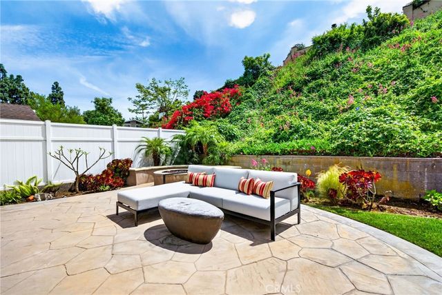 2010 Van Karajan, Rancho Palos Verdes, CA 90275